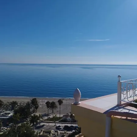 Amazing 3 Bedroom Townhouse Close To Burriana, Apartment *
