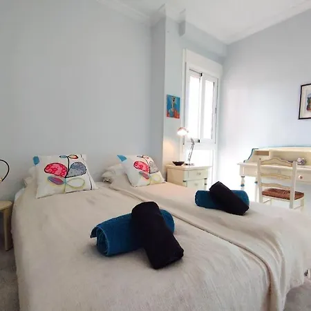 Amazing 3 Bedroom Townhouse Close To Burriana, Apartman