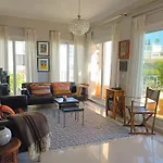Amazing 3 Bedroom Townhouse Close To Burriana, 公寓 内尔哈