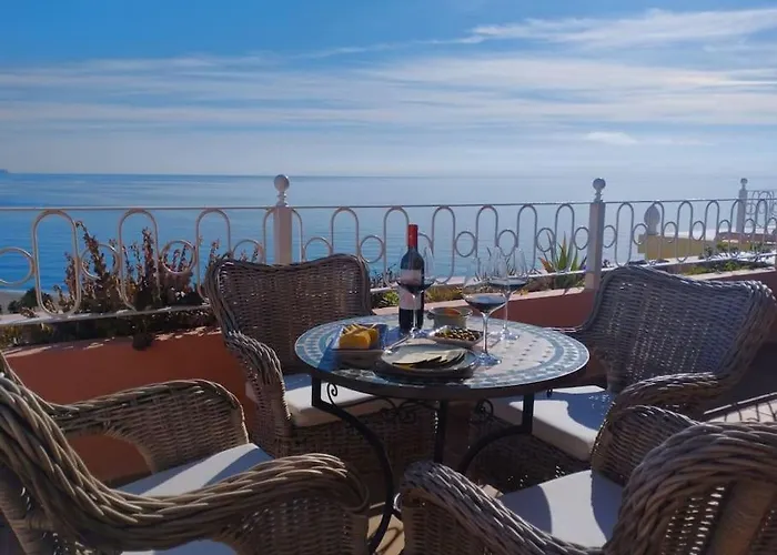 شقة Amazing 3 Bedroom Townhouse Close To Burriana,