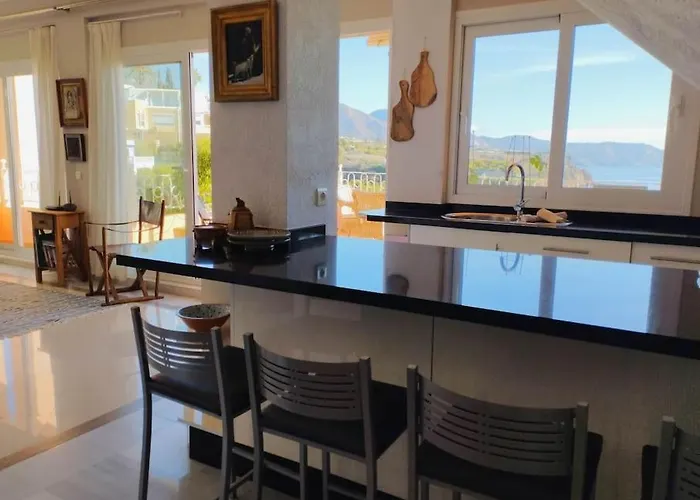 Amazing 3 Bedroom Townhouse Close To Burriana, *