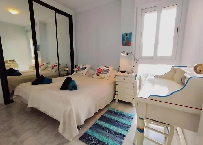 公寓 Amazing 3 Bedroom Townhouse Close To Burriana, 内尔哈