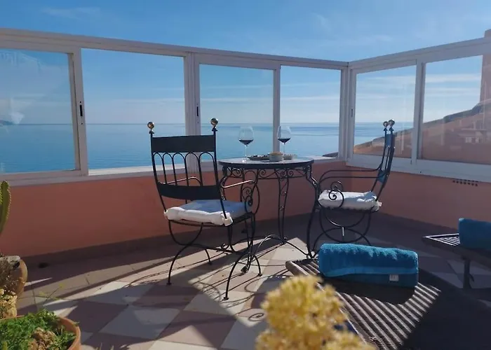 شقة Amazing 3 Bedroom Townhouse Close To Burriana, *