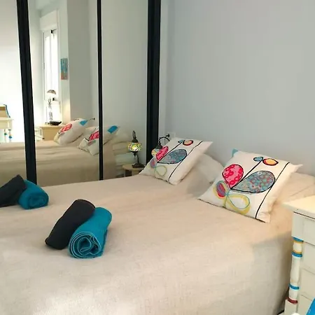 Апартаменти Amazing 3 Bedroom Townhouse Close To Burriana, *